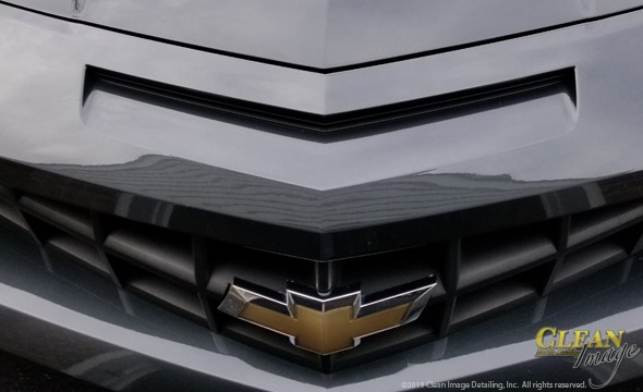 Chevy Camaro grille after a cleaning.
